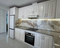 Resale - Apartment - Orihuela Costa - Villamartín