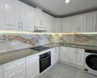 Resale - Apartment - Orihuela Costa - Villamartín