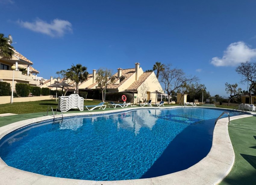 Resale - Apartment - Orihuela Costa - Villamartín