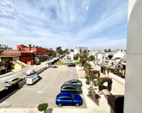 Resale - Apartment - Orihuela Costa - Villamartin