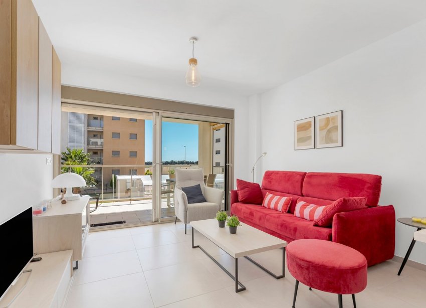 Resale - Apartment - Orihuela Costa - Villamartín