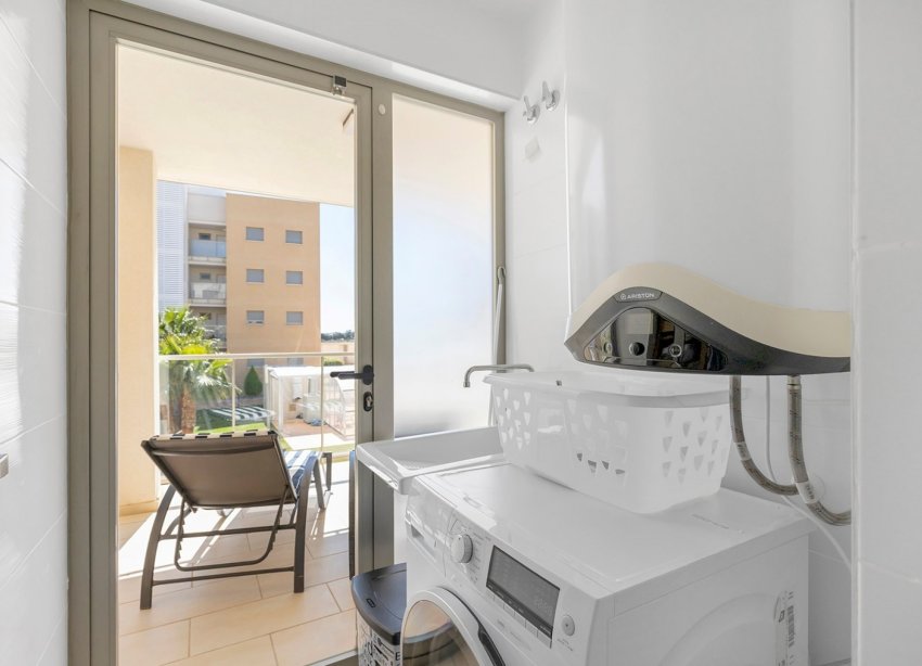 Resale - Apartment - Orihuela Costa - Villamartín