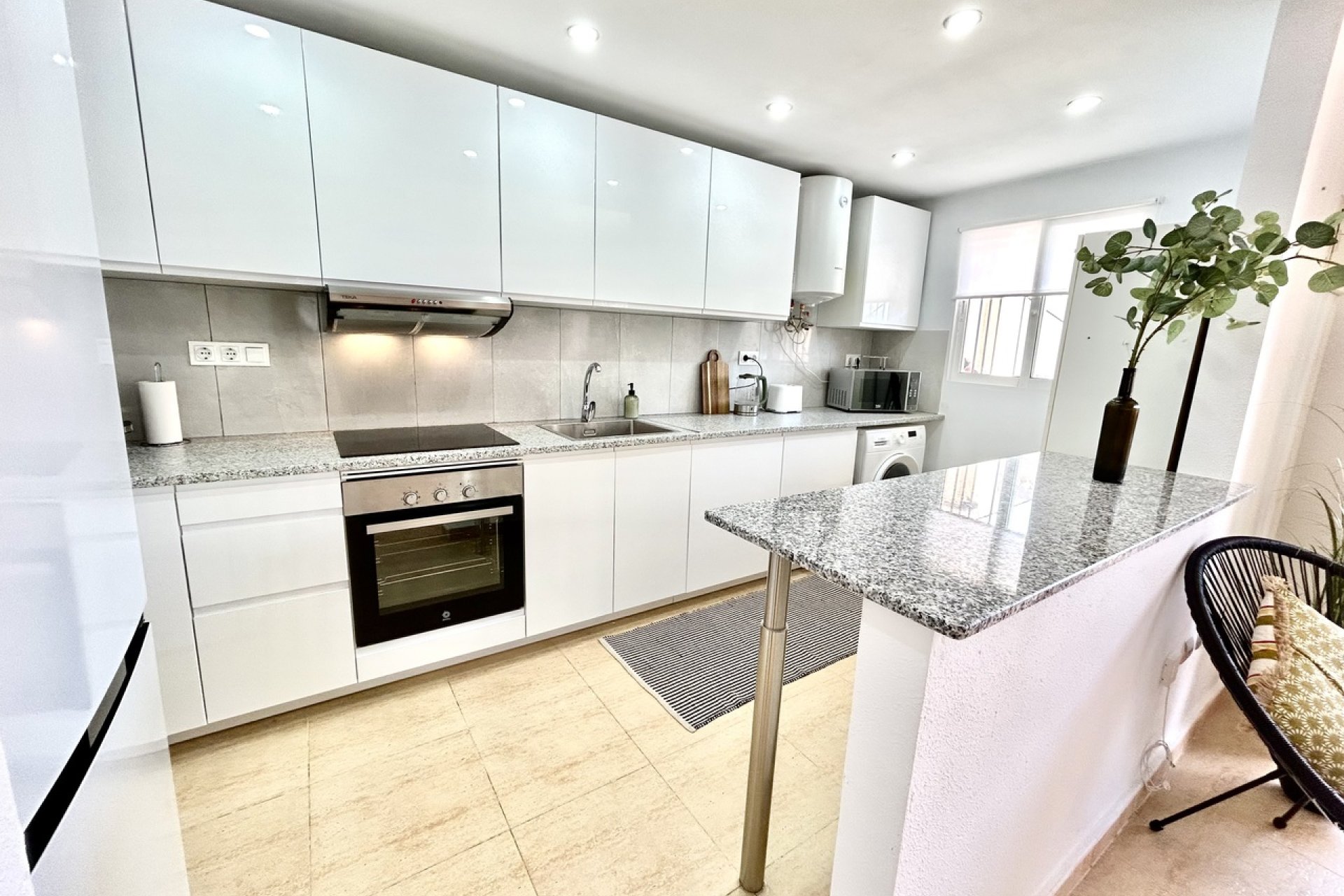 Resale - Apartment - Orihuela Costa - Villamartin