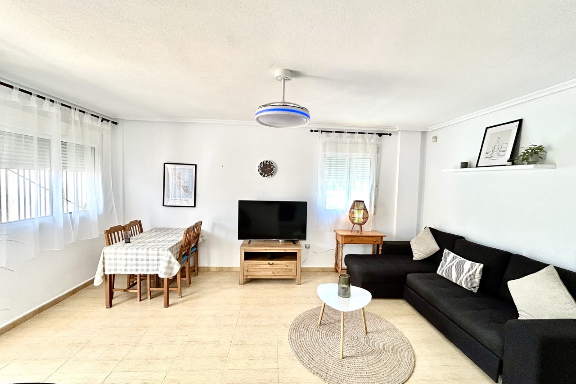 Resale - Apartment - Orihuela Costa - Villamartin