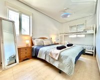 Resale - Apartment - Orihuela Costa - Villamartin