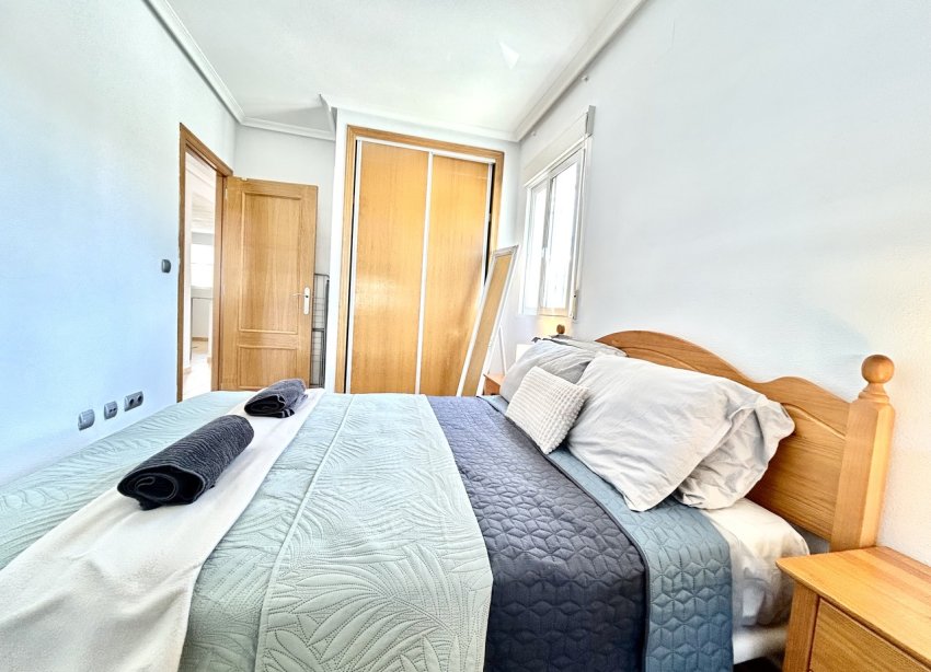 Resale - Apartment - Orihuela Costa - Villamartin