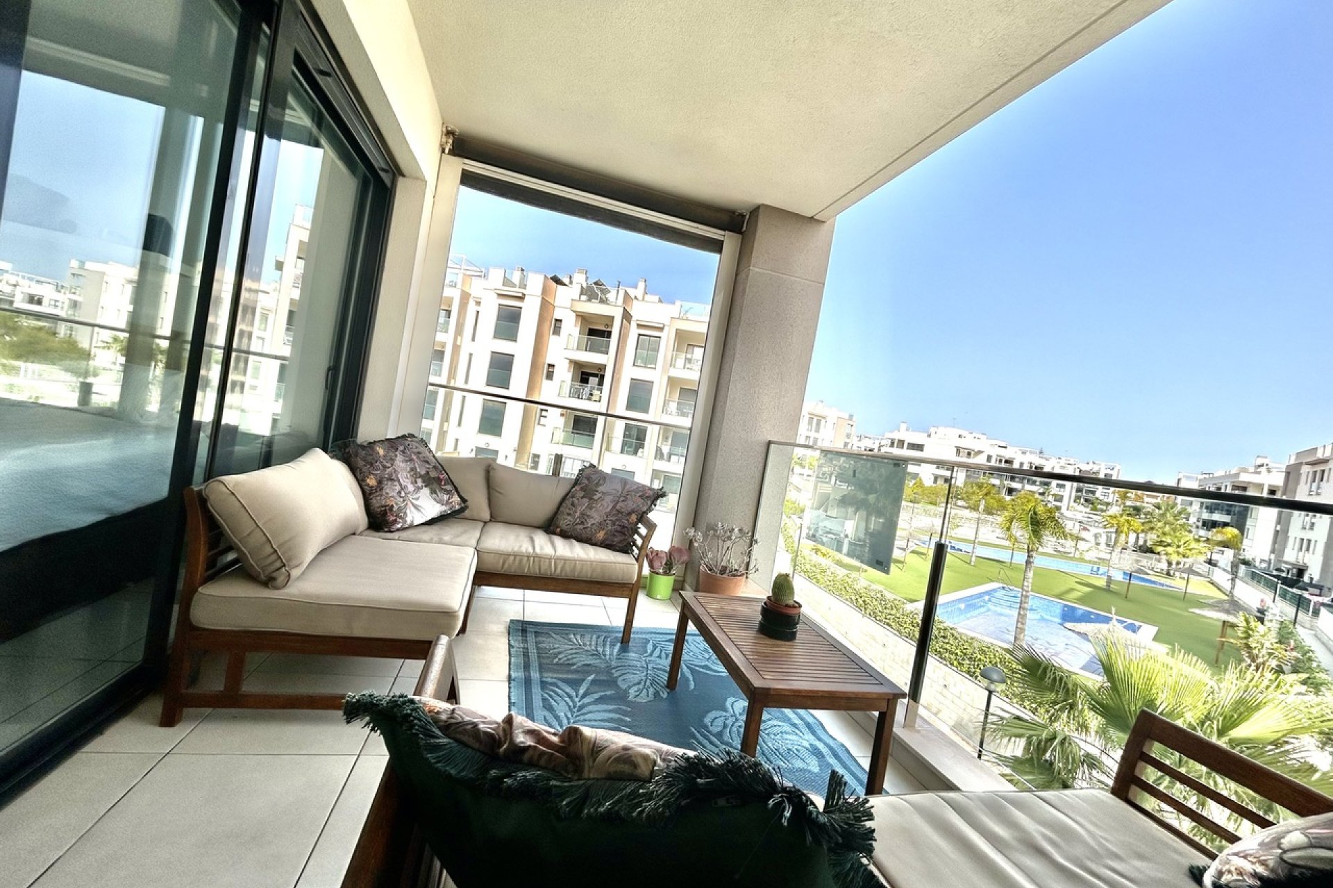 Resale - Apartment - Orihuela Costa - Villamartin