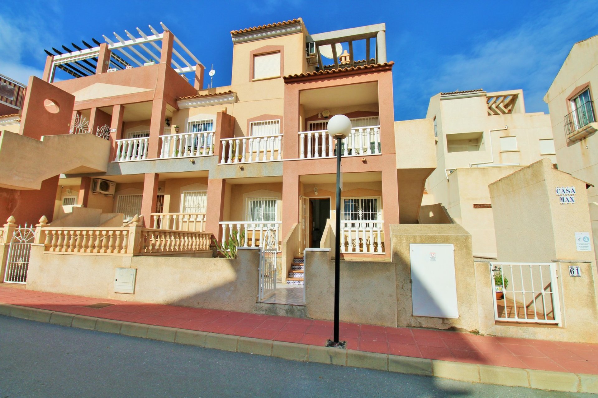Resale - Apartment - Orihuela Costa - Villamartín