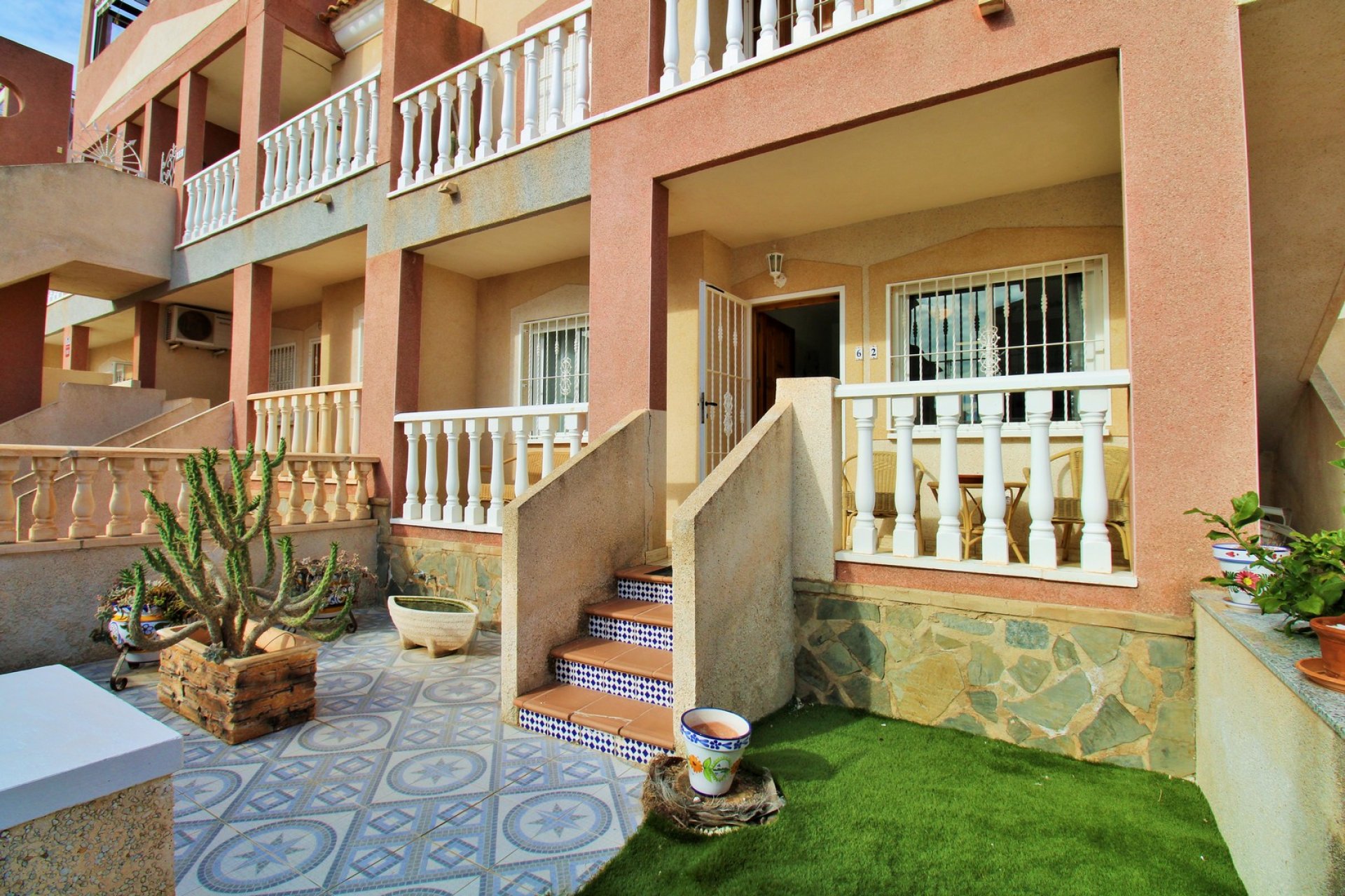 Resale - Apartment - Orihuela Costa - Villamartín