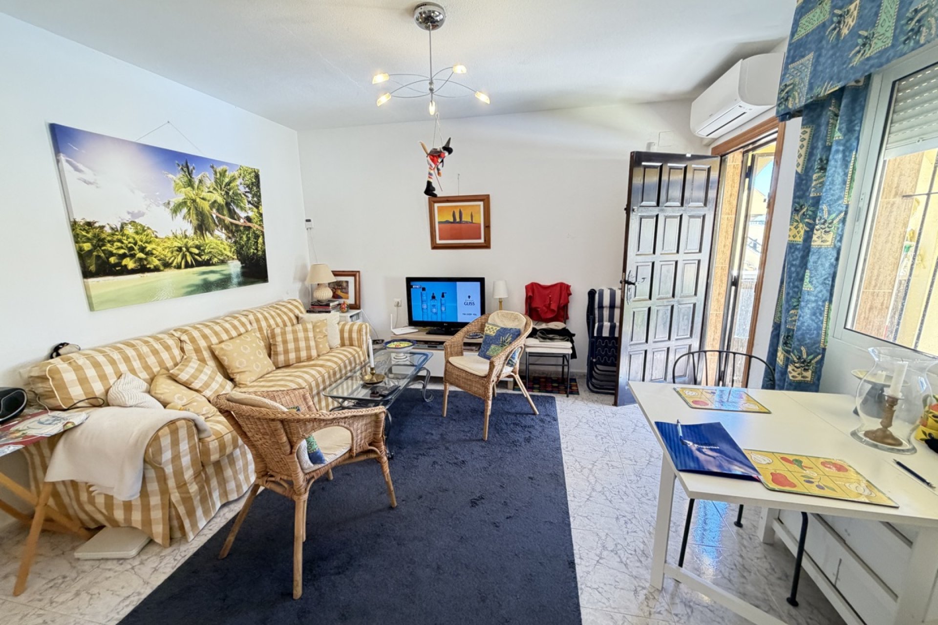 Resale - Apartment - Orihuela Costa - Villamartin