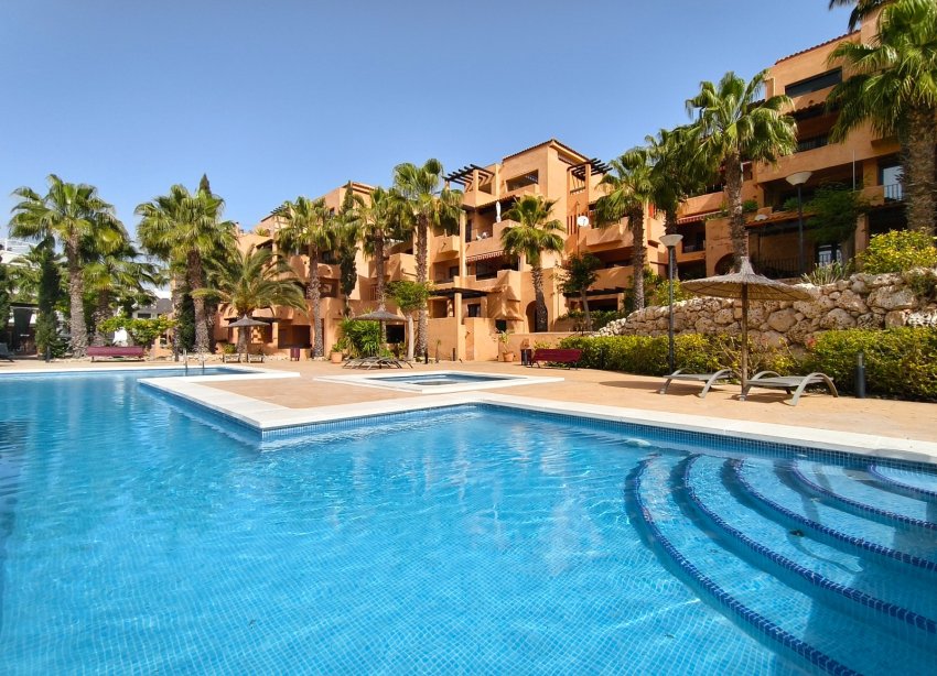 Resale - Apartment - Orihuela Costa - Villamartín