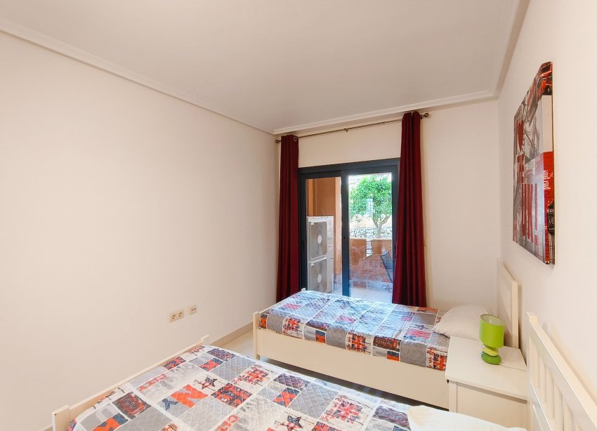 Resale - Apartment - Orihuela Costa - Villamartín