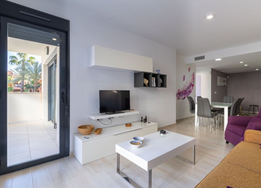 Resale - Apartment - Orihuela Costa - Villamartín