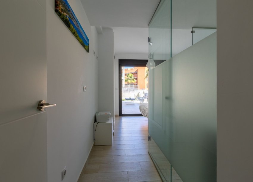 Resale - Apartment - Orihuela Costa - Villamartín