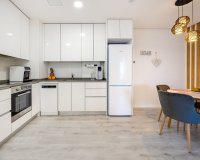 Resale - Apartment - Orihuela Costa - Villamartín