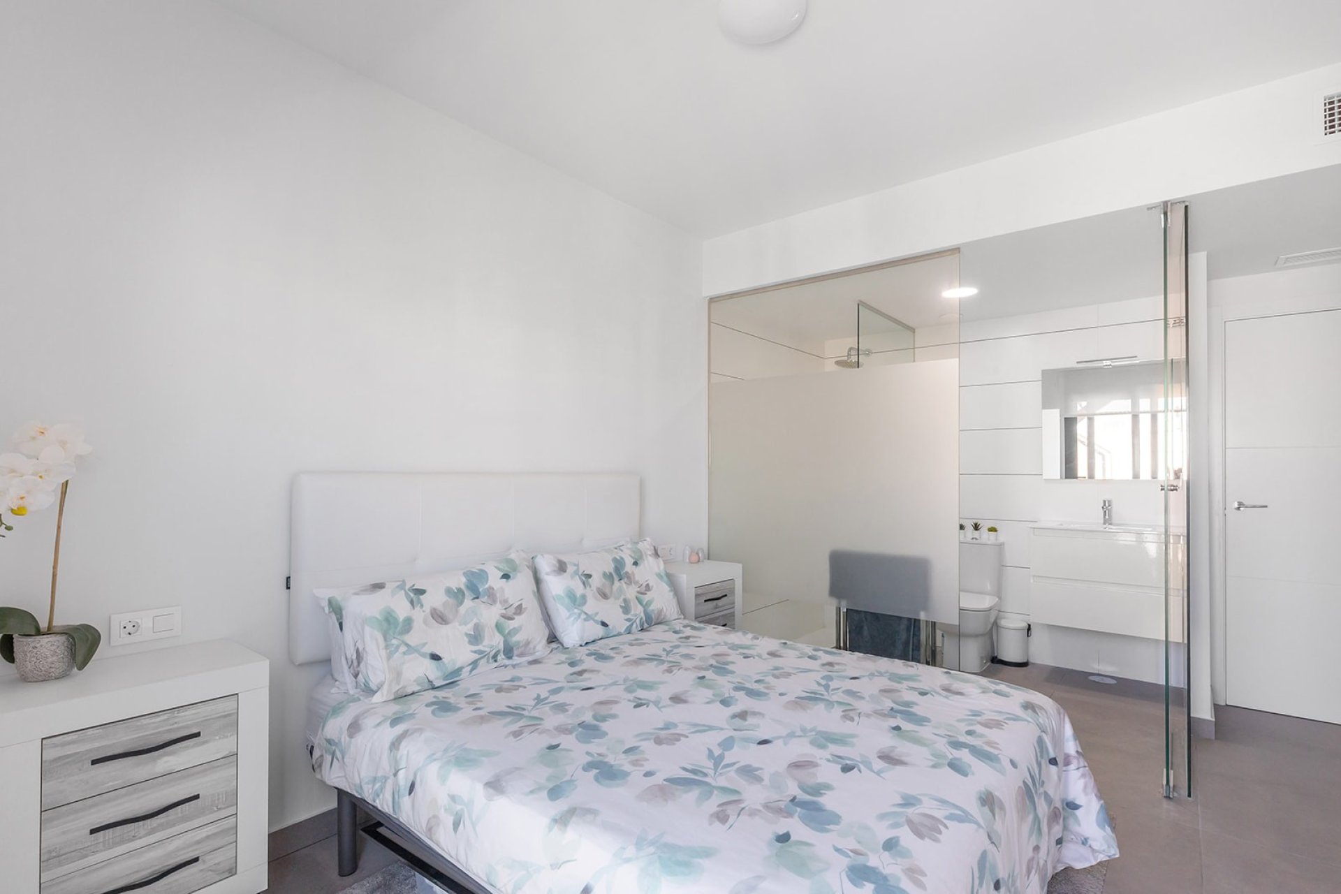 Resale - Apartment - Orihuela Costa - Villamartin