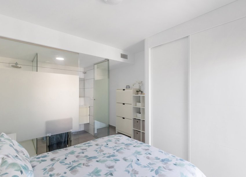 Resale - Apartment - Orihuela Costa - Villamartin