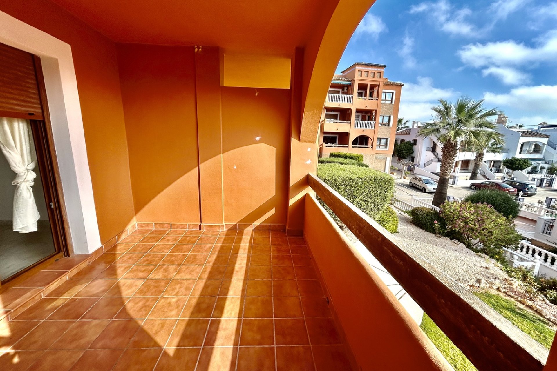 Resale - Apartment - Orihuela Costa - Villamartin