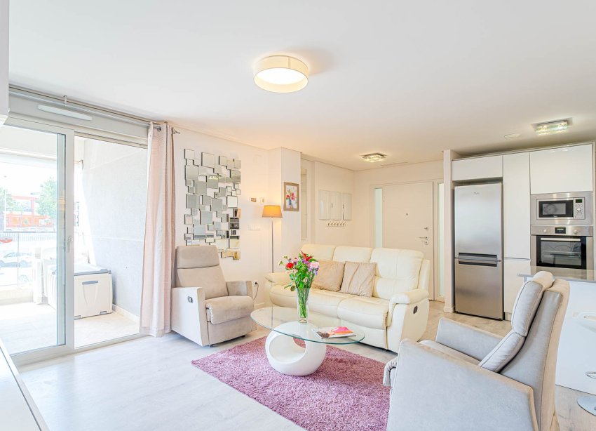 Resale - Apartment - Orihuela Costa - Villamartín