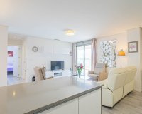 Resale - Apartment - Orihuela Costa - Villamartín