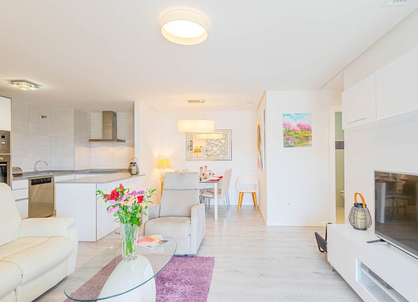 Resale - Apartment - Orihuela Costa - Villamartín