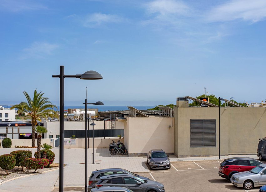 Resale - Apartment - Orihuela Costa - Villamartín