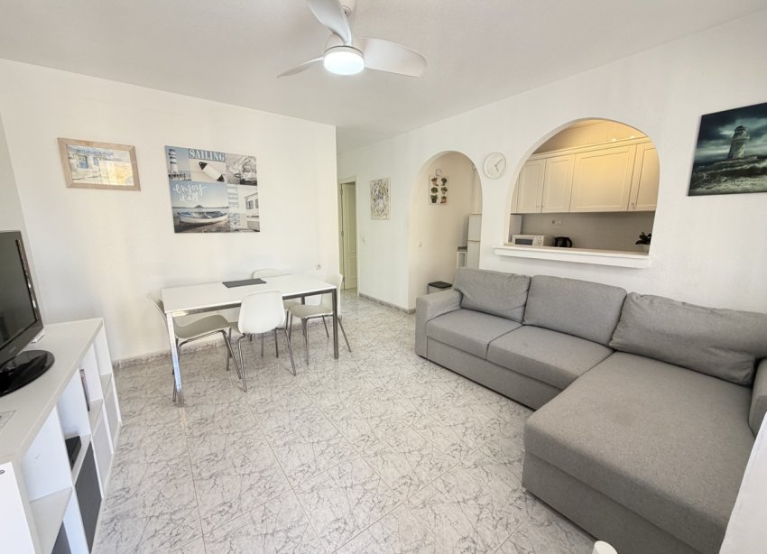 Resale - Apartment - Orihuela Costa - Villamartin
