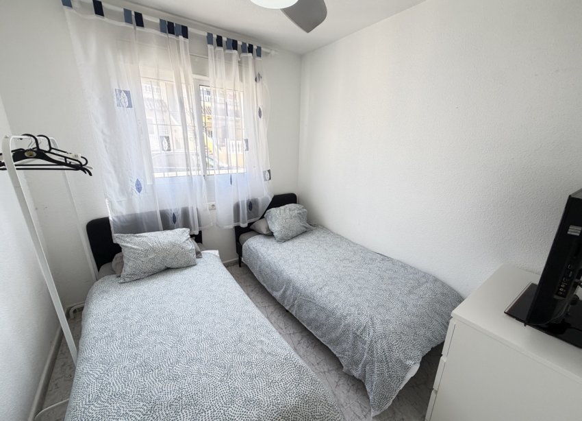 Resale - Apartment - Orihuela Costa - Villamartin