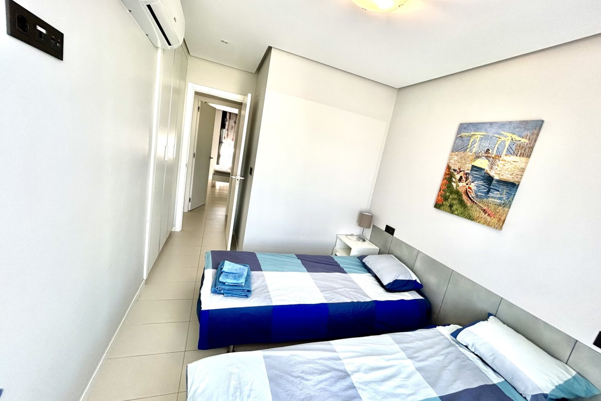Resale - Apartment - Orihuela Costa - Villamartin