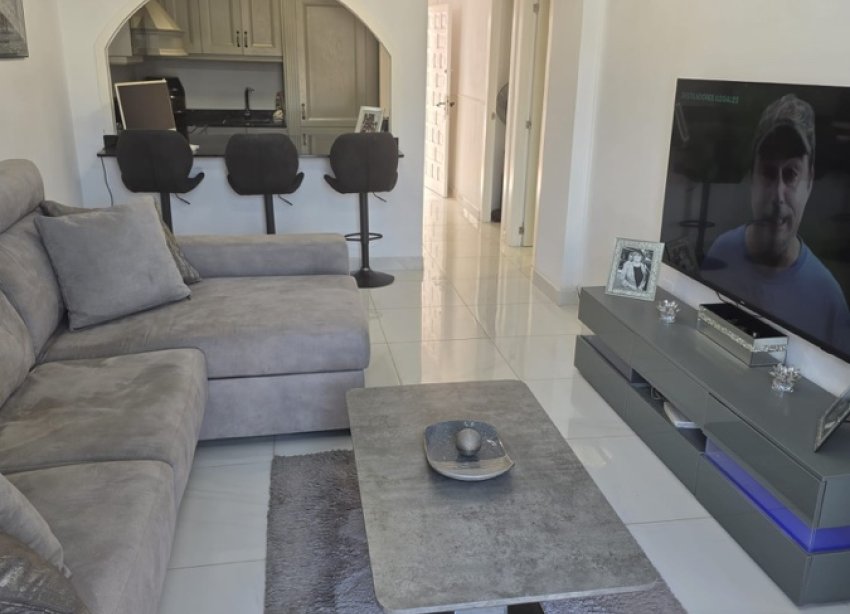 Resale - Apartment - Orihuela Costa - Villamartín