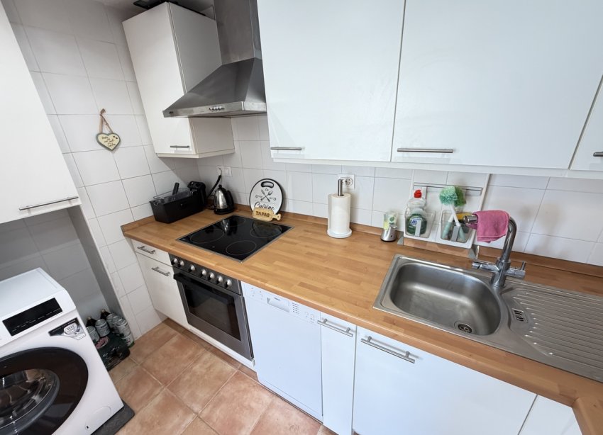 Resale - Apartment - Orihuela Costa - Villamartín
