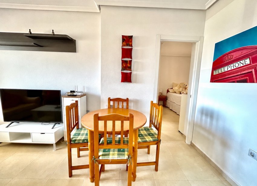 Resale - Apartment - Orihuela Costa - Villamartín