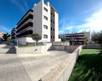 Resale - Apartment - Orihuela Costa - Villamartín