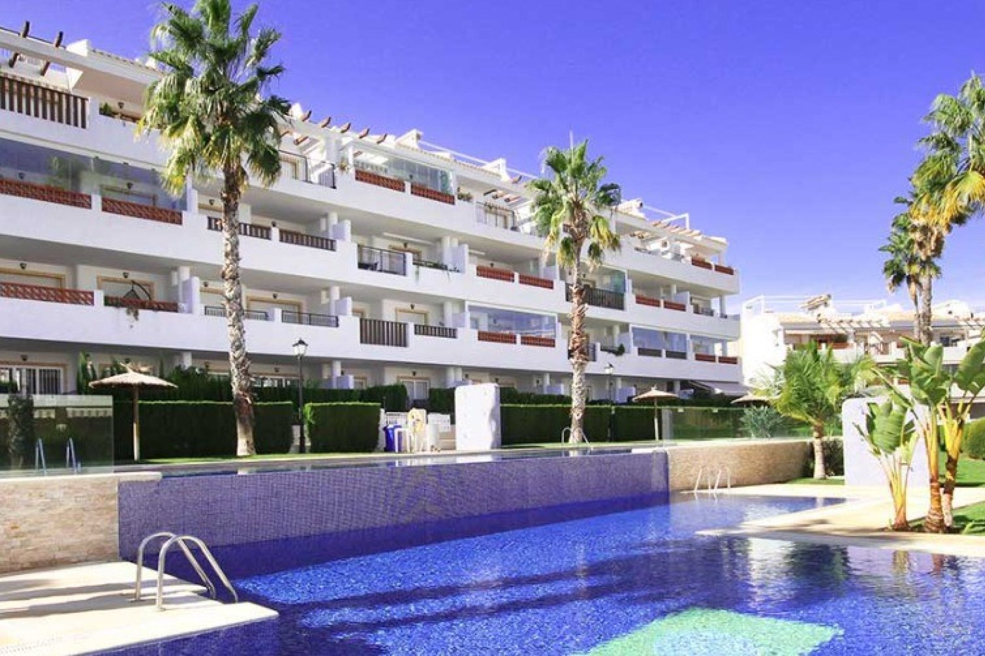Resale - Apartment - Orihuela Costa - Villamartín