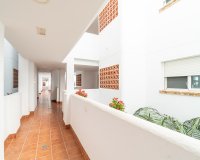 Resale - Apartment - Orihuela Costa - Villamartín
