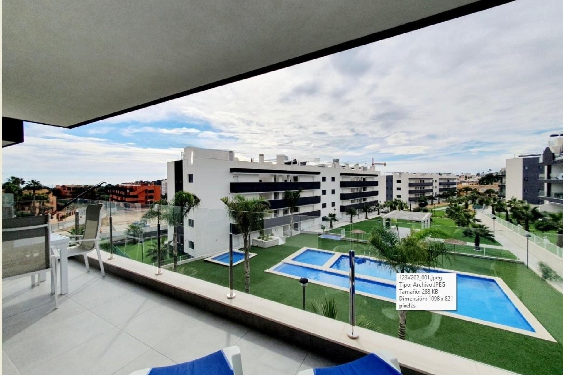 Resale - Apartment - Orihuela Costa - Villamartín