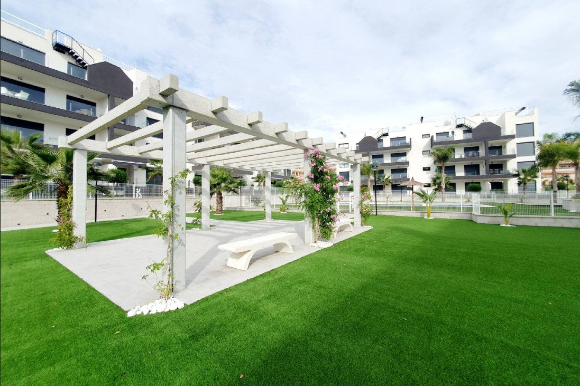Resale - Apartment - Orihuela Costa - Villamartín