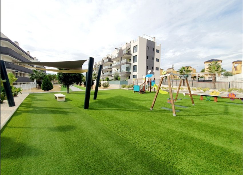 Resale - Apartment - Orihuela Costa - Villamartín