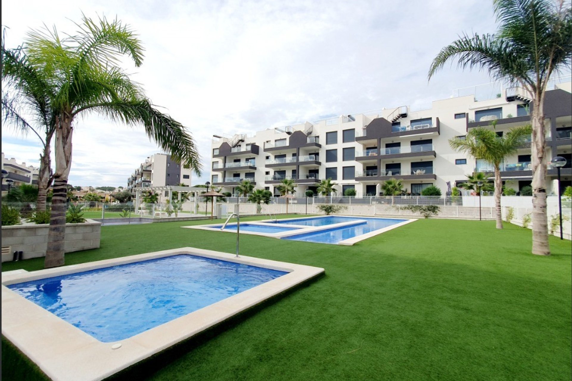 Resale - Apartment - Orihuela Costa - Villamartín