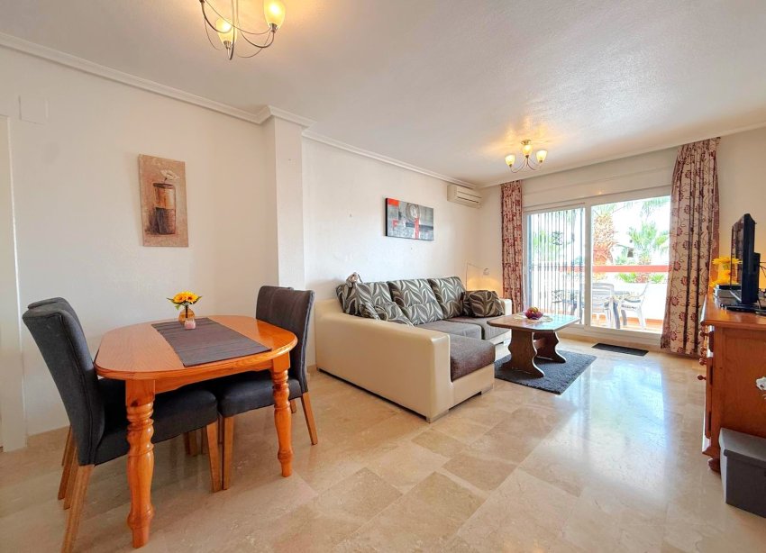 Resale - Apartment - Orihuela Costa - Villamartín