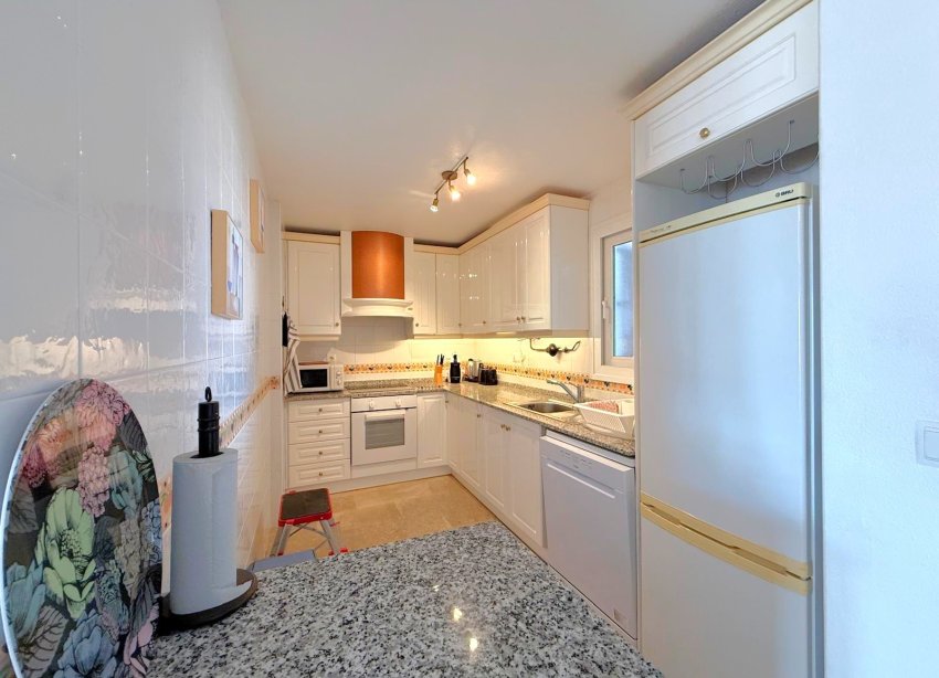 Resale - Apartment - Orihuela Costa - Villamartín