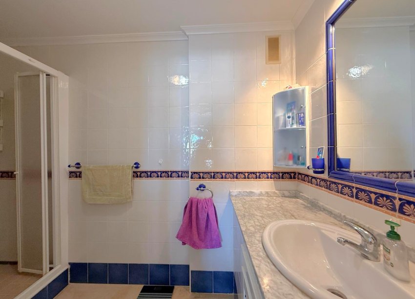 Resale - Apartment - Orihuela Costa - Villamartín