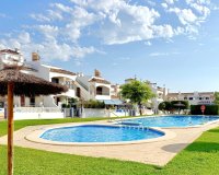 Resale - Apartment - Orihuela Costa - Villamartín