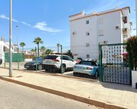 Resale - Apartment - Orihuela Costa - Villamartín