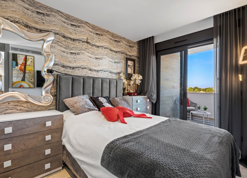 Resale - Apartment - Orihuela Costa - Villamartín