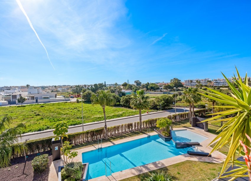 Resale - Apartment - Orihuela Costa - Villamartín