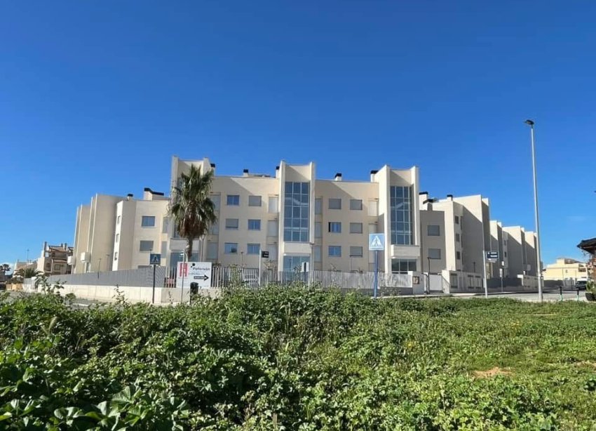 Resale - Apartment - Orihuela Costa
