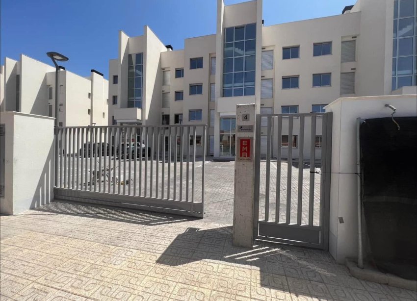 Resale - Apartment - Orihuela Costa