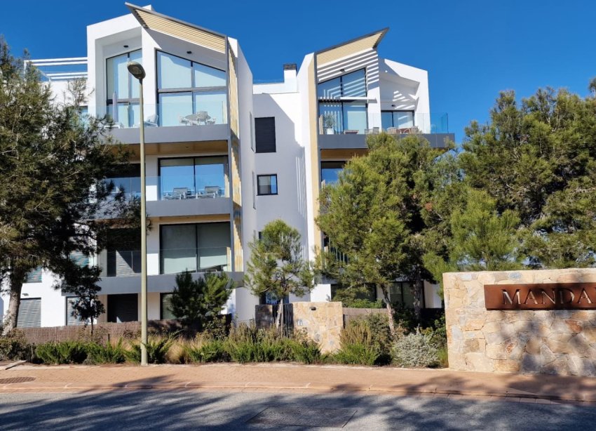 Resale - Apartment - Orihuela - Las Colinas Golf