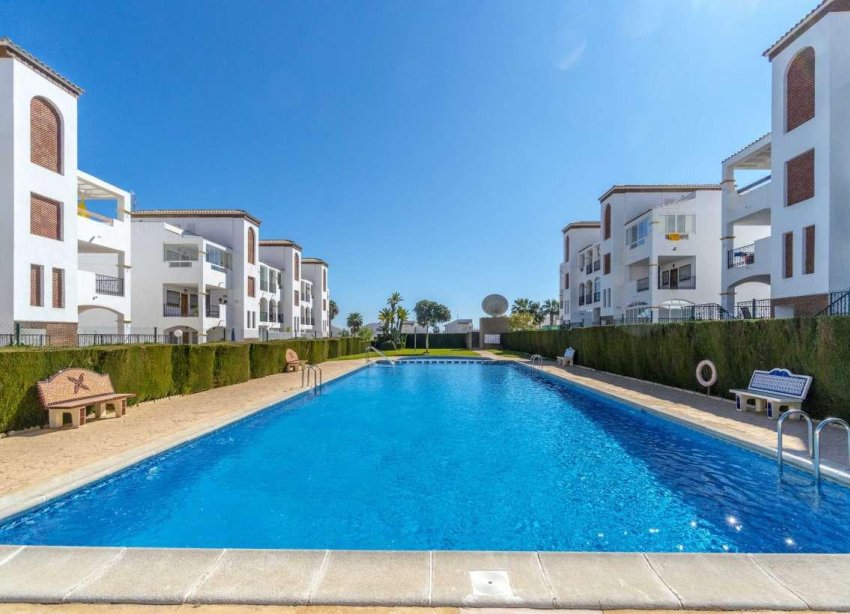 Resale - Apartment - Orihuela - Los Balcones Y los Altos